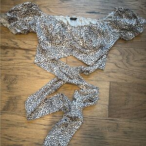 Black and white crop top